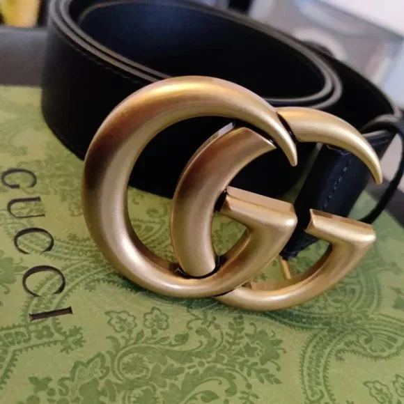 Gucci | Accessories | Authentic Gg Thin Leather Double G  display picture 3